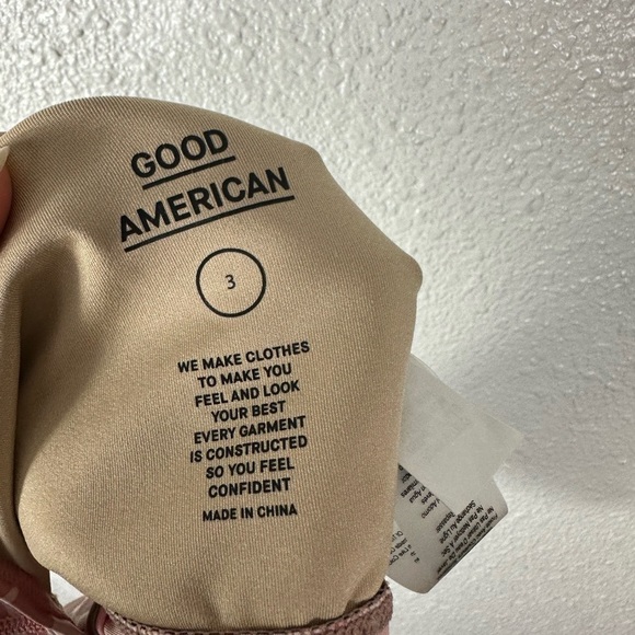 Good American Pink Electric Feel Legging & Bra 2 pc Set Leopard Print SZ 3 L - Picture 6 of 8